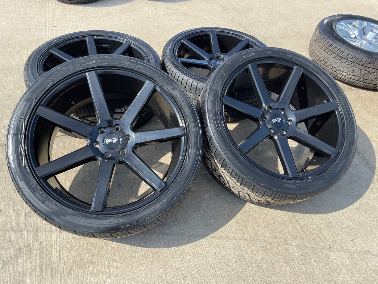 24" 24x10 Niche Ford F-150 rims wheels Expedition FITS 2004-2027