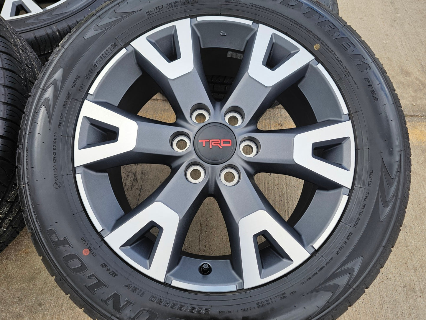 20" Toyota 4Runner TRD OEM 94198 wheels rims Tundra Sequoia 2025 2026 DUNLOP NEW