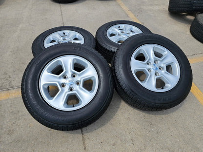 17" Jeep Grand Cherokee OEM 9135 wheels rims SET DISCOUNTED