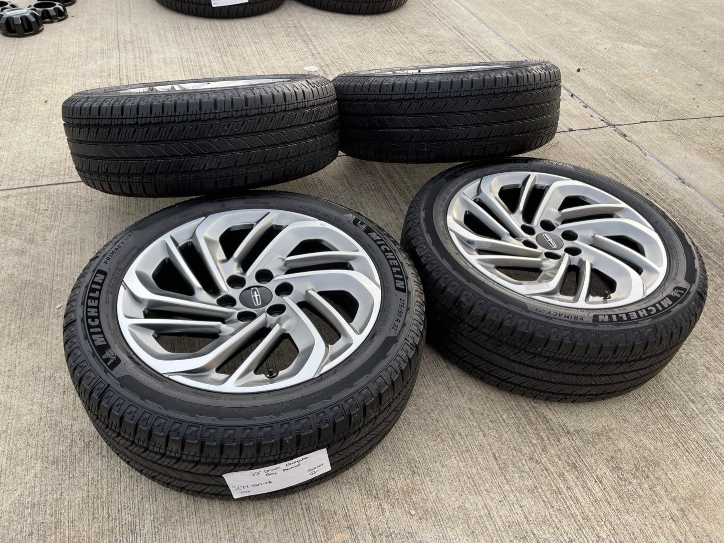 22" Lincoln Navigator OEM 94225 rims wheels BLACK LABEL SET MICHELIN