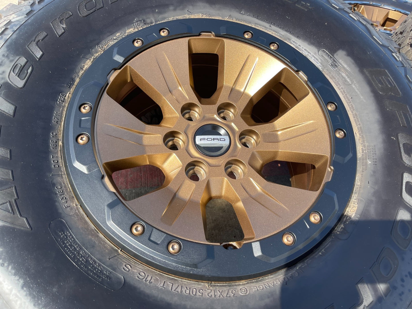 17" Ford F-150 Raptor OEM BEADLOCK 10114 BRONZE rims wheels tires BFG 37" NEW
