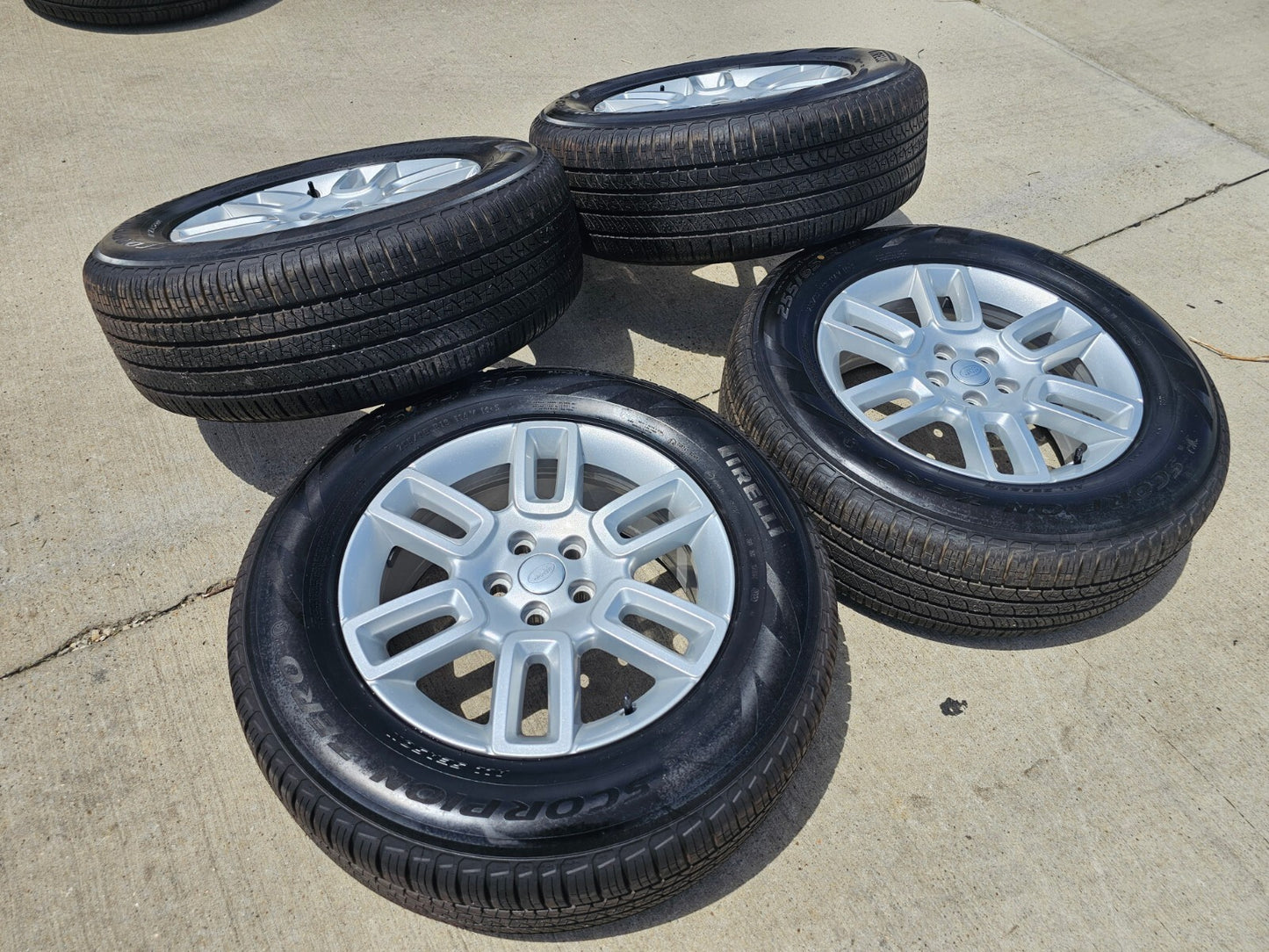 19" Land Rover DEFENDER Range Rover OEM 72350 wheels rims 2024 2025 2026 NEW