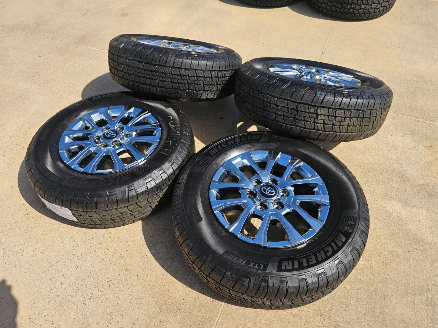 18" Toyota Tacoma LIMITED OEM wheels rims 10640 4260 4Runner 2025 2026 2027 NEW