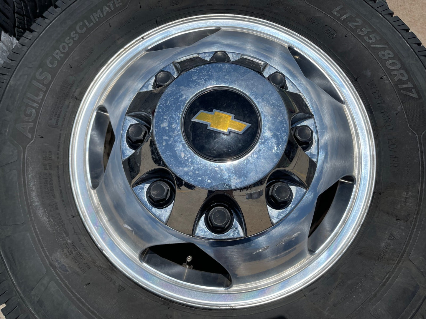 17" Chevy Silverado GMC Sierra 3500 Dually rims wheels OEM 5519 5520 MICHELIN