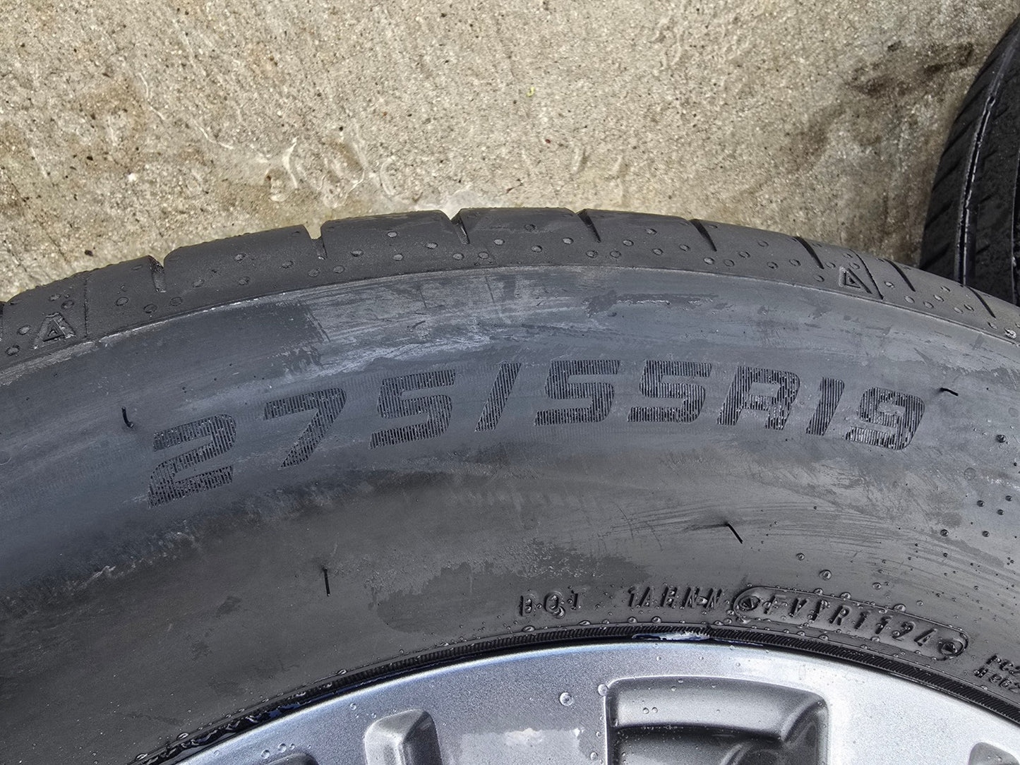 19" Mercedes G550 G Wagon OEM wheels rims tires 85714 RIM# 4654012600