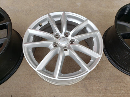 19" Land Rover OEM Range wheels rims 72269 72251 2017 2018 2020 2021 2022 2023
