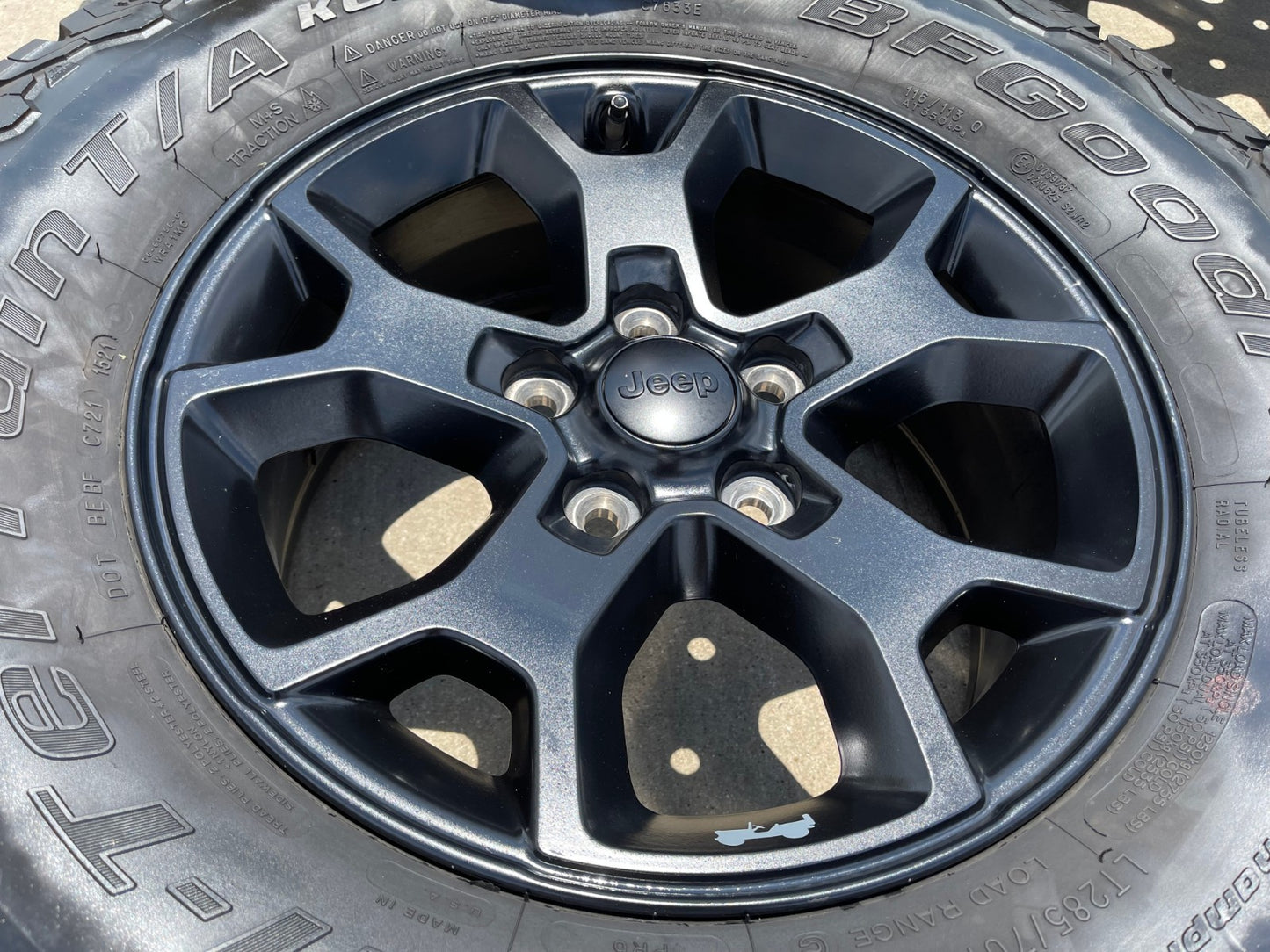 17" Jeep Wrangler Rubicon OEM 9218 Black wheels rims Gladiator BFG