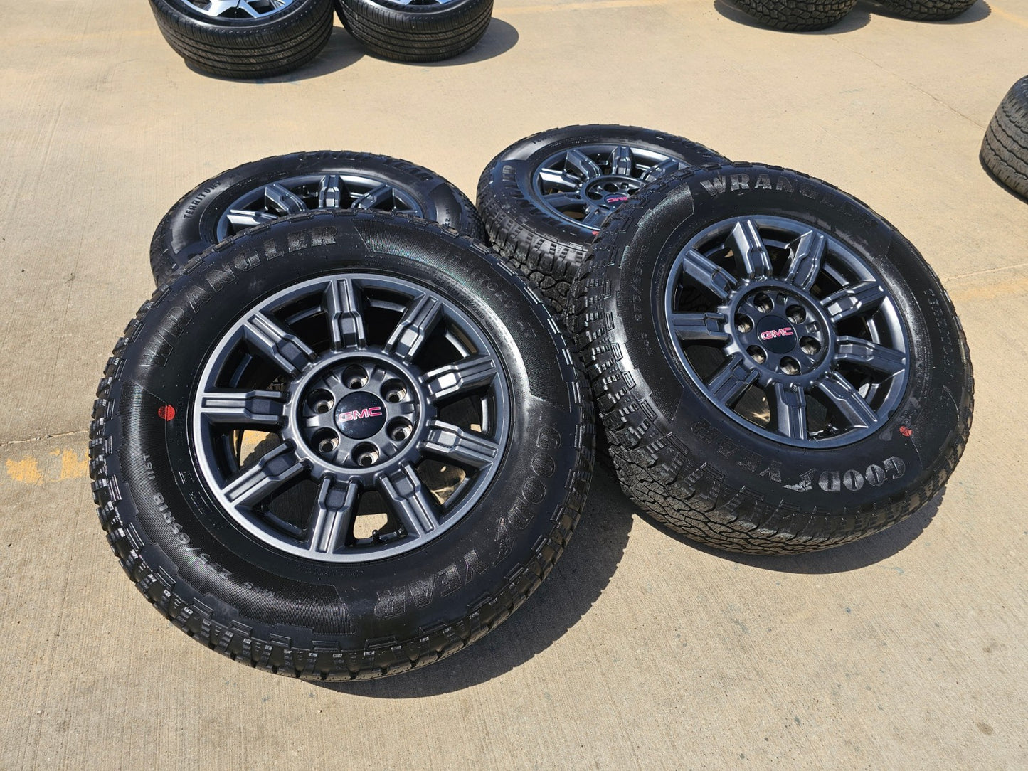 18" GMC Sierra AT4X Chevy Silverado OEM 14131 wheels rims SET GOODYEAR A/T NEW