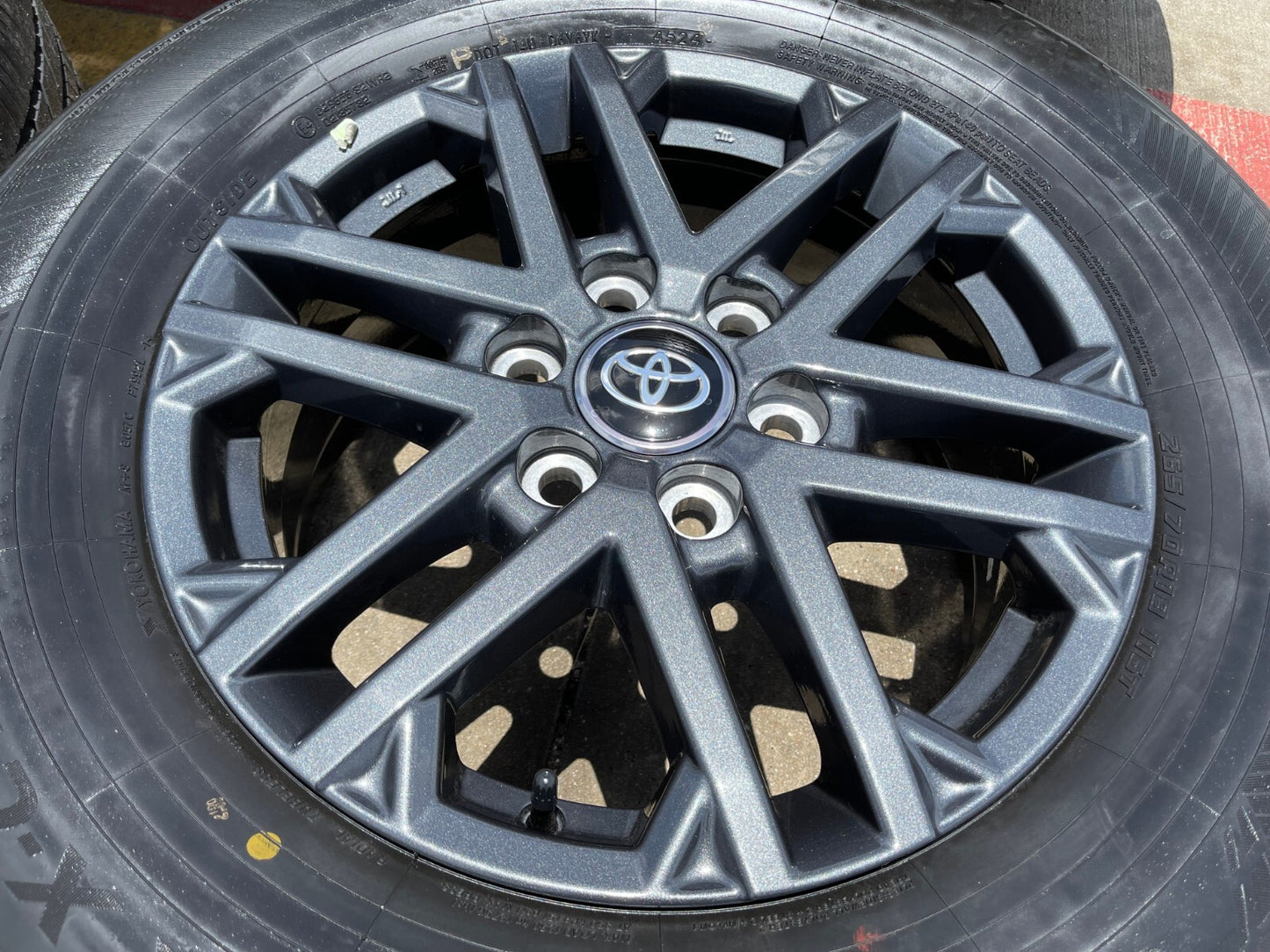 18" Toyota Tundra TRD OEM wheels rims 75281 Sequoia LX600 2025 2026 NEW