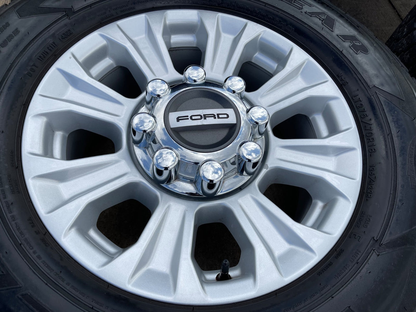 18" Ford F-250 F-350 OEM rims wheels 10097 tires GOODYEAR A/T