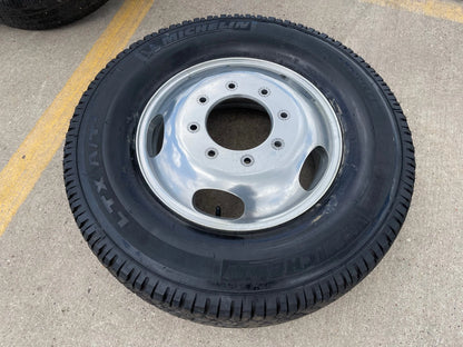 17" Ford F-350 Dually SPARE rim wheel OEM FRONT 3618 tire MICHELIN