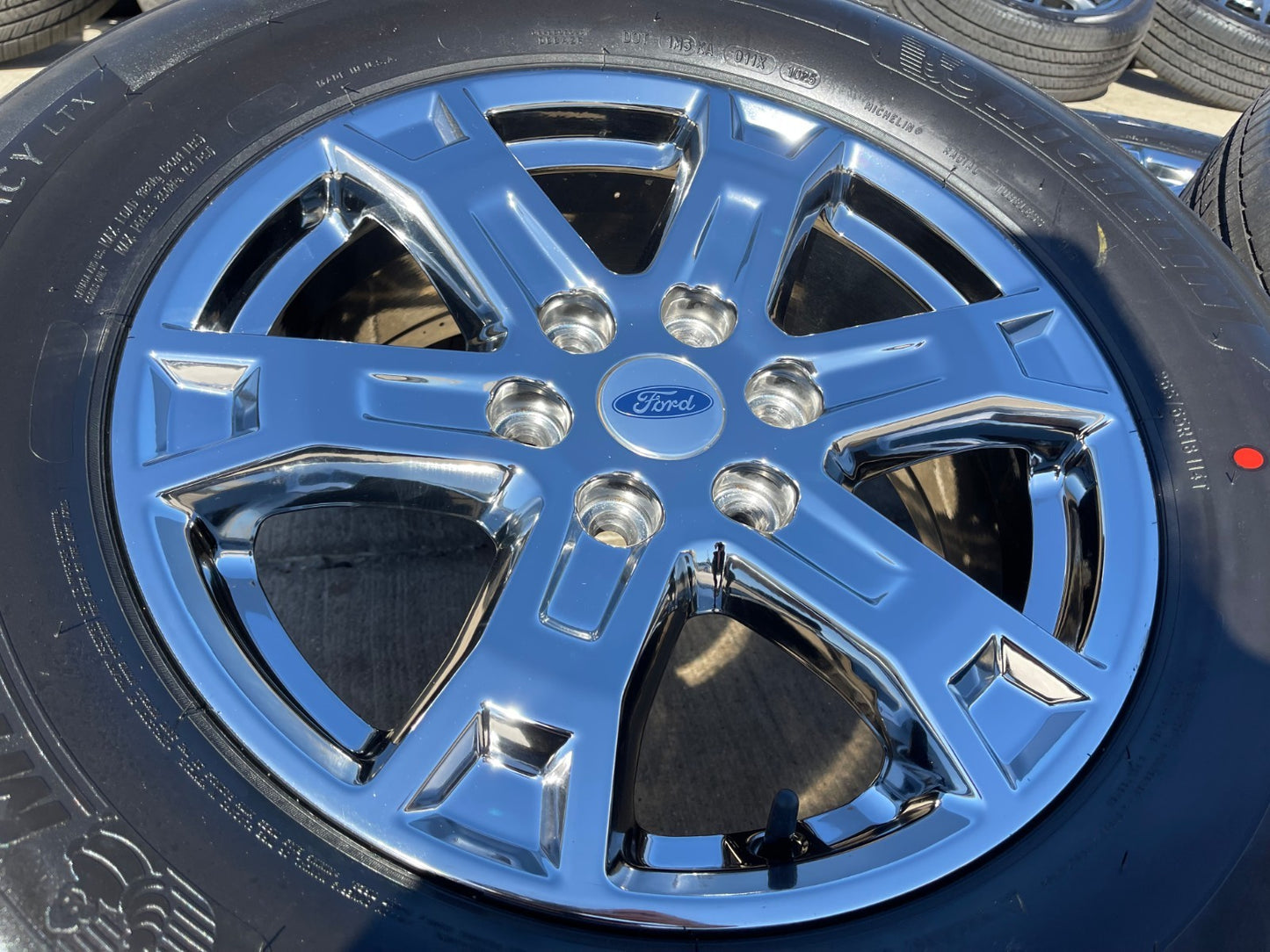 18" Ford F-150 Expedition OEM 10343 chrome rims wheels 2024 2025 2026 MICHELIN