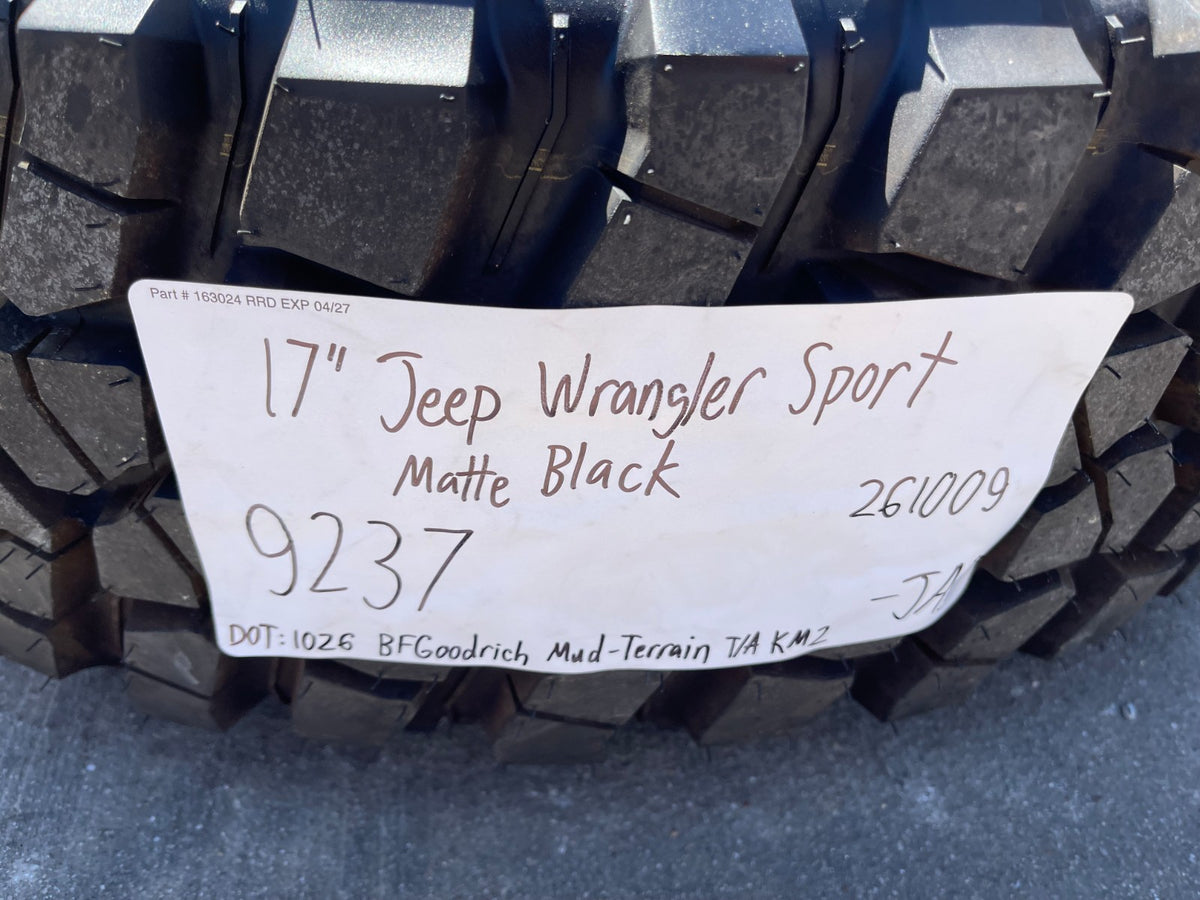 17" Jeep Wrangler Rubicon OEM 95729 wheels rims Gladiator BFG KM2 M/T SET NEW