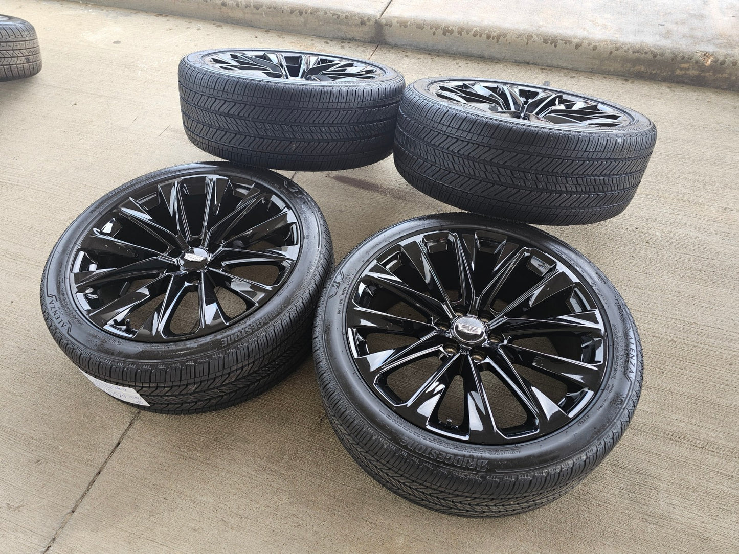 24" Cadillac Escalade V OEM ONYX wheels rims 2023 2024 2025 2026 2027 NEW