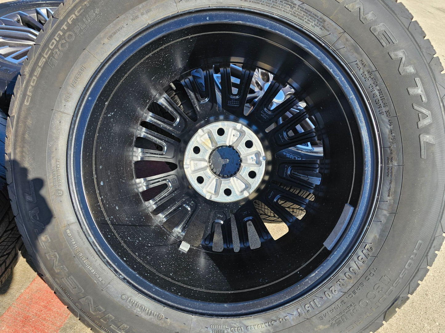 20" Chevy Silverado Tahoe GMC Sierra Yukon OEM wheels rims 2025 2026 2027 NEW