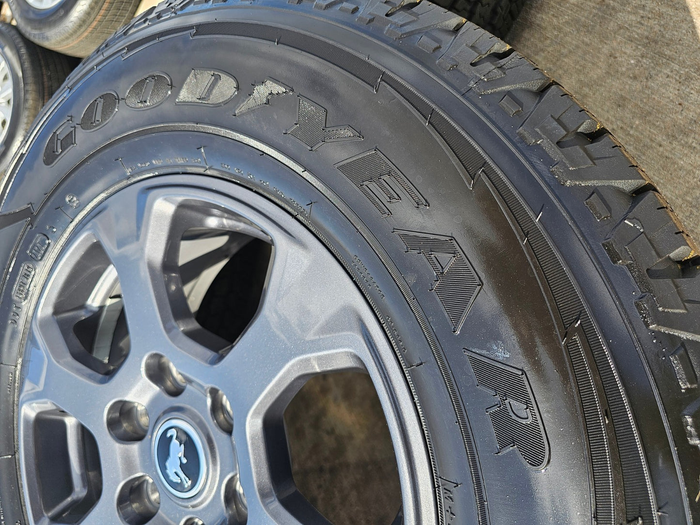 17" Ford Bronco Big Bend wheels rims 10384 OEM Ranger 2024 2025 2026 GOODYEAR