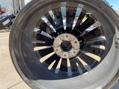 (1) 22" Infiniti QX80 QX56 Nissan Titan Armada OEM 94236 wheel rim 2025 2026