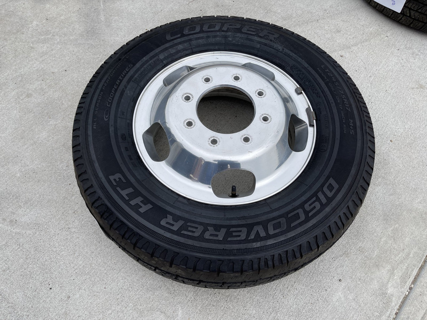 17" Ford F-350 Dually OEM 10477 FRONT rim wheel tire spare single COOPER