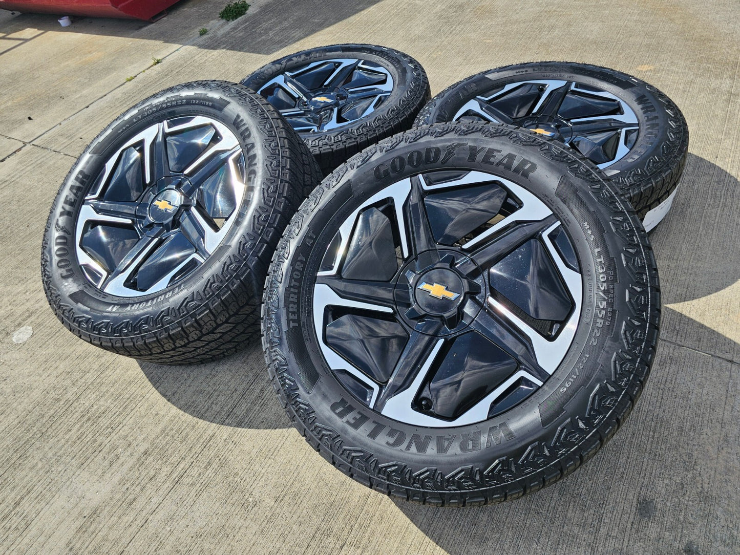 22" Chevy Silverado EV OEM wheels rims Sierra Hummer 2500 HEV 2024 2025 NEW