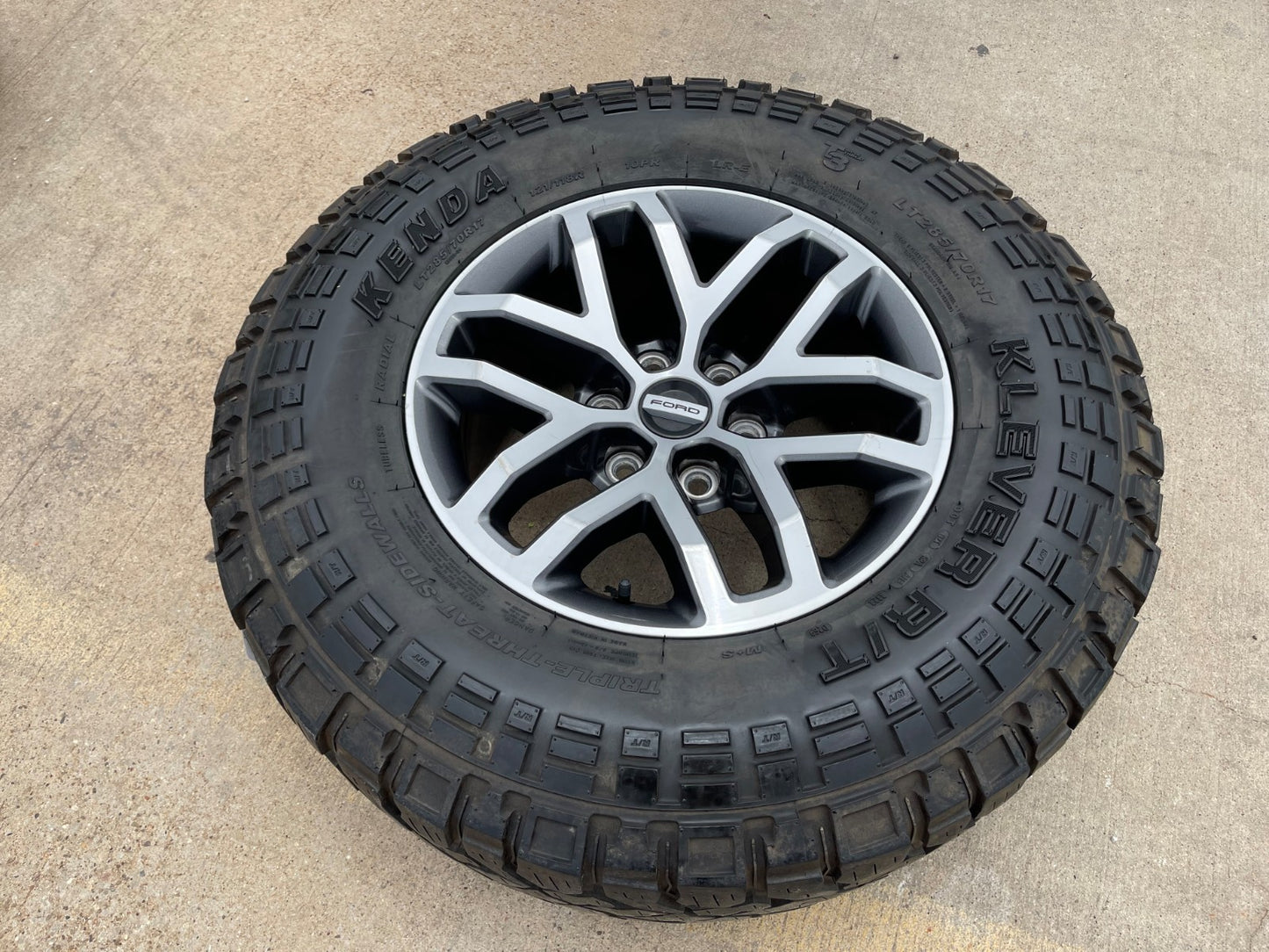 17" Ford F-150 Raptor OEM 10115 rim wheel tire spare 2017 2018 2019 2020 2021