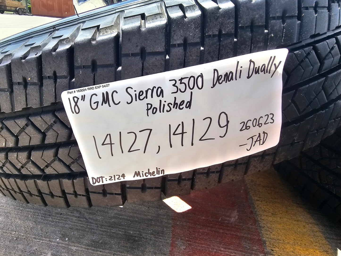 18" GMC Sierra 3500 DENALI Dually rims wheels OEM 14127 14129 8x210 MICHELIN