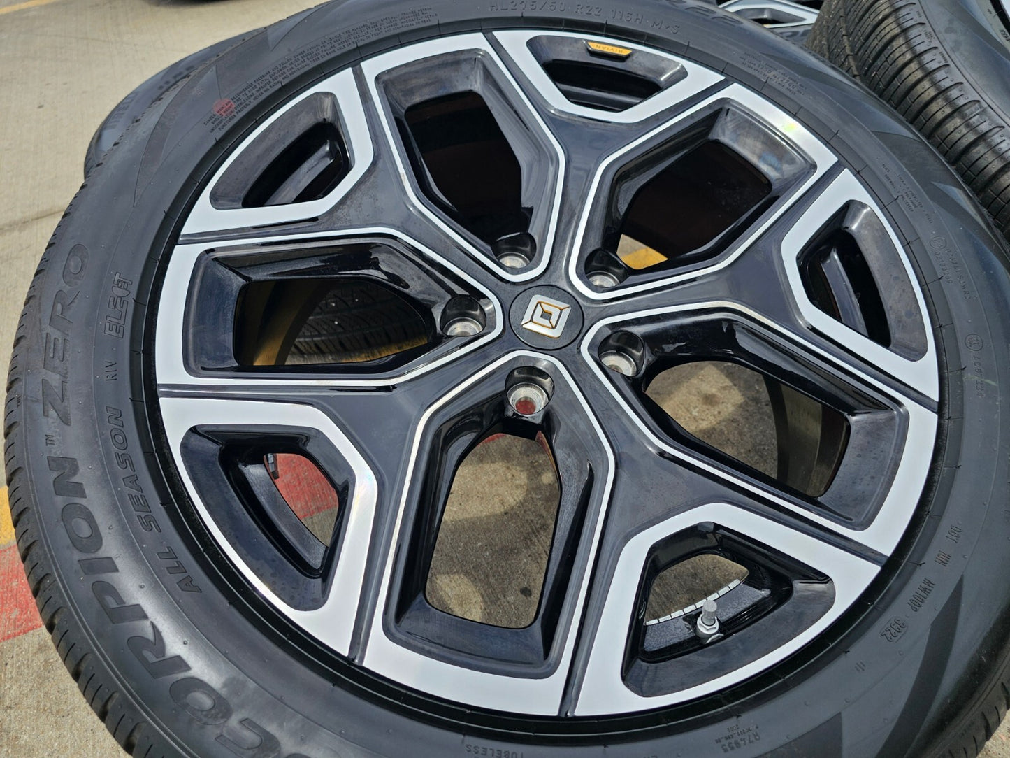 22" Rivian R1T R1S OEM wheels rims tires PT00001895 2022 2023 2024 2025 2026 NEW