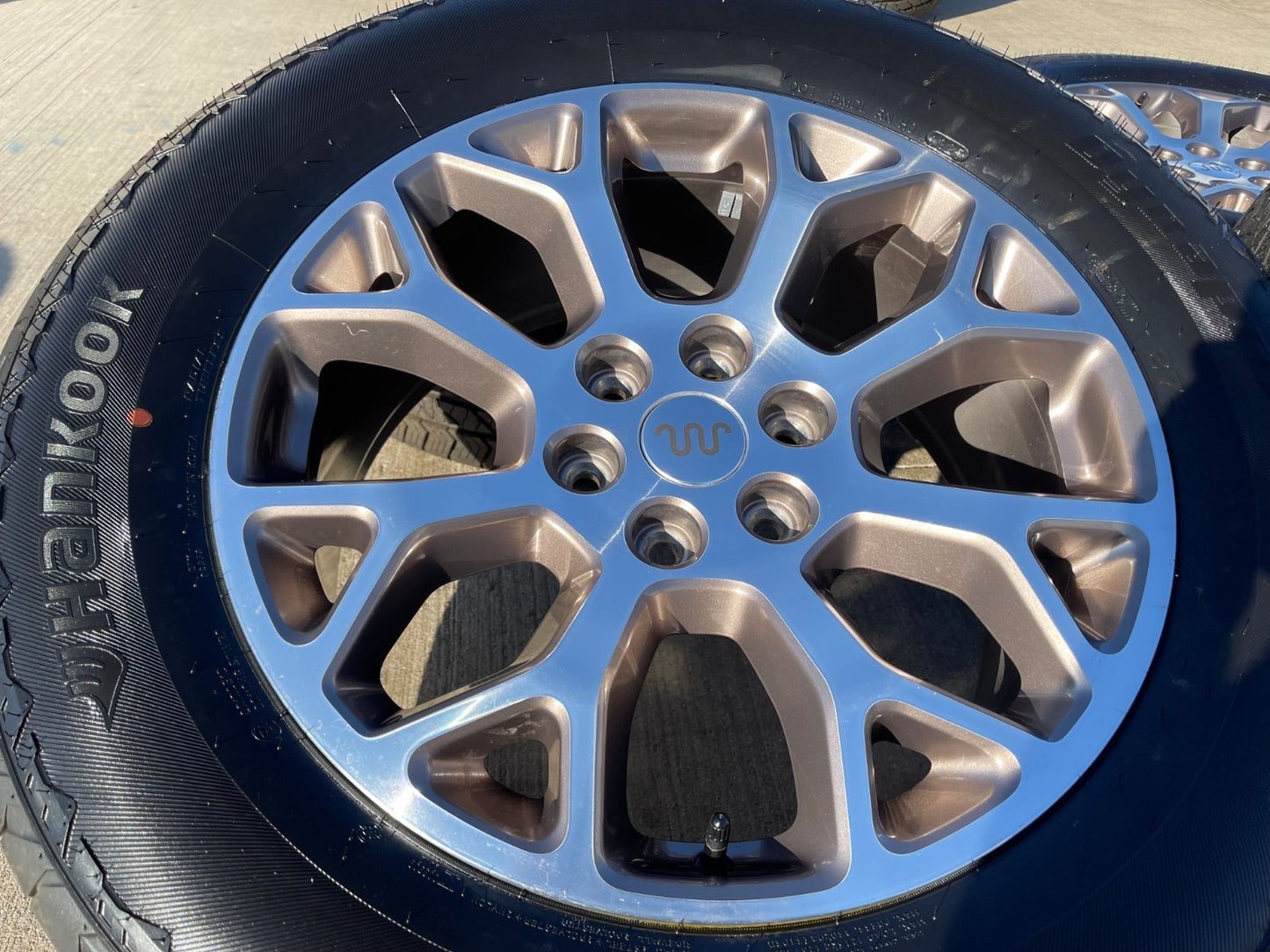 20" Ford F-150 KING RANCH OEM 10346 rims wheels Expedition HANKOOK 2025 2026