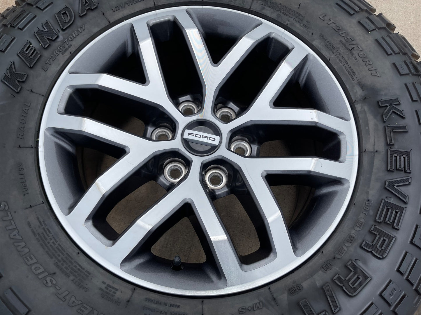 17" Ford F-150 Raptor OEM 10115 rim wheel tire spare 2017 2018 2019 2020 2021