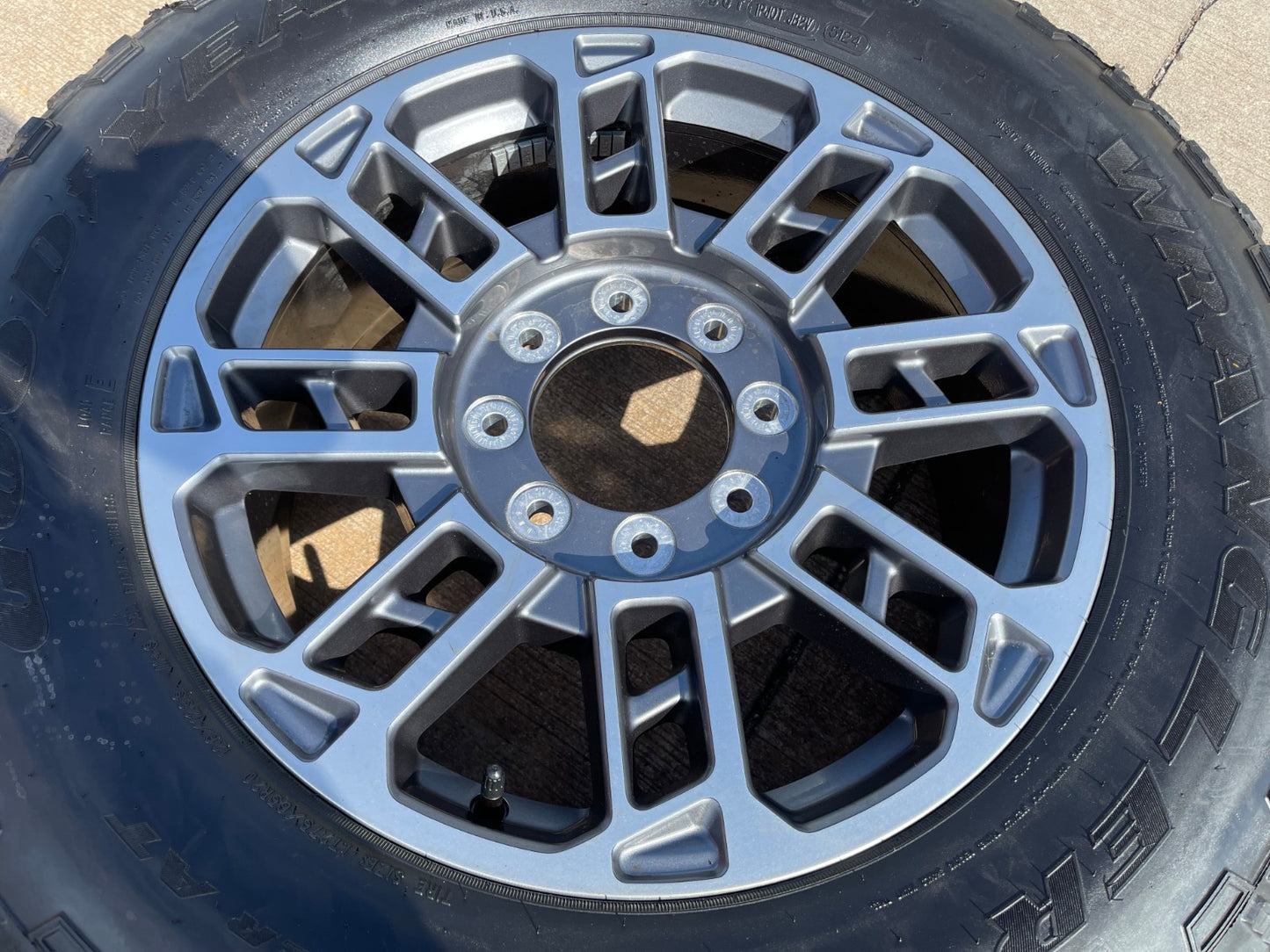 20" Ford F-250 F-350 OEM LIMITED Platinum wheel 10302 10483 rim 2024 2025 2026