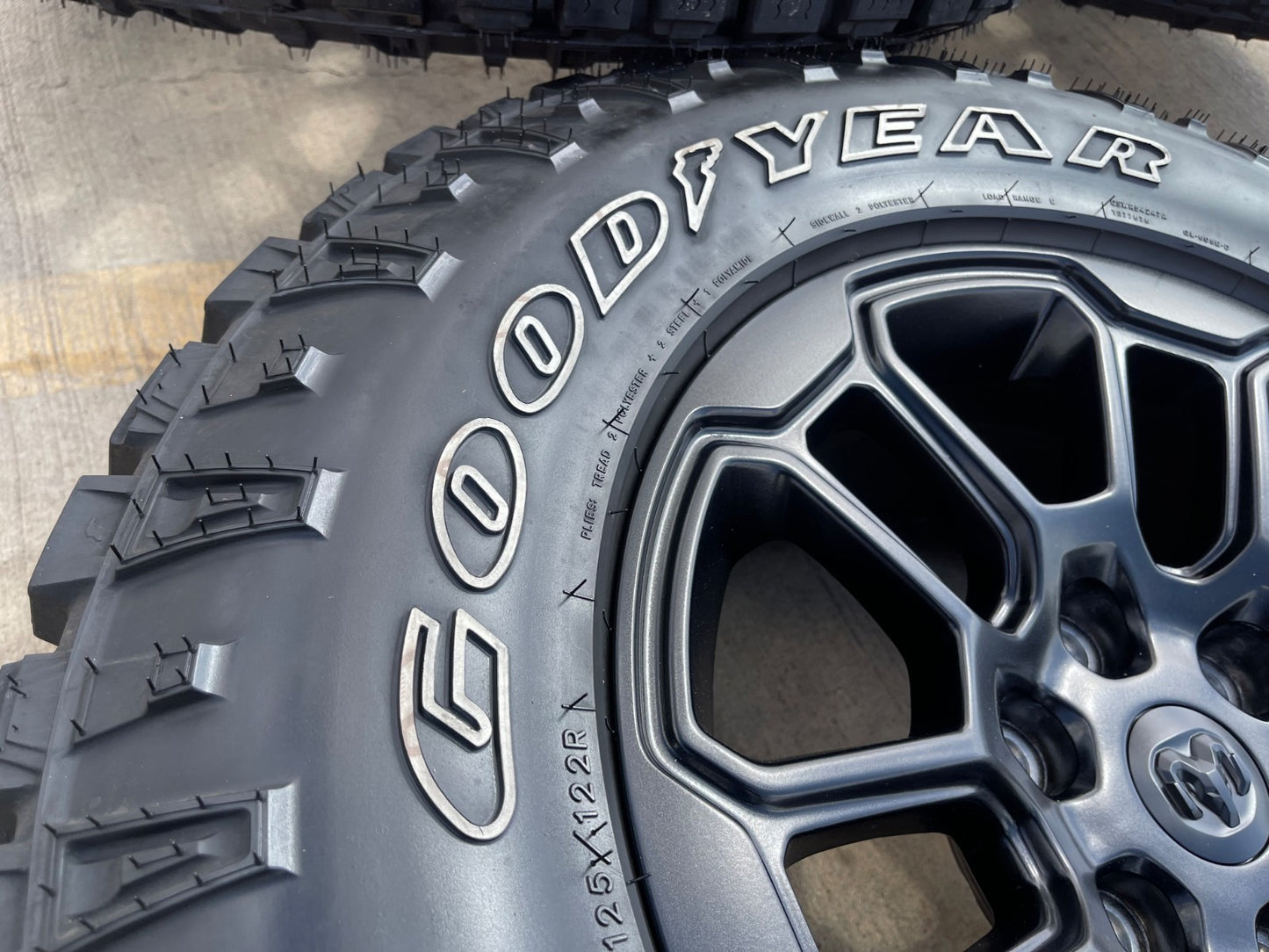 18" Dodge Ram 1500 Rebel Black OEM 95935 wheels rims SET DURATRAC A/T NEW
