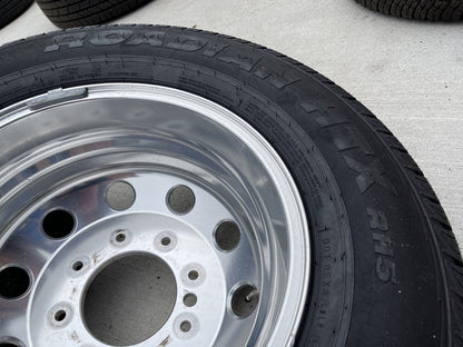 (1) 17" Dodge Ram 3500 Dually Laramie 8x200 REAR wheel rim 2702 OEM tire NEXEN