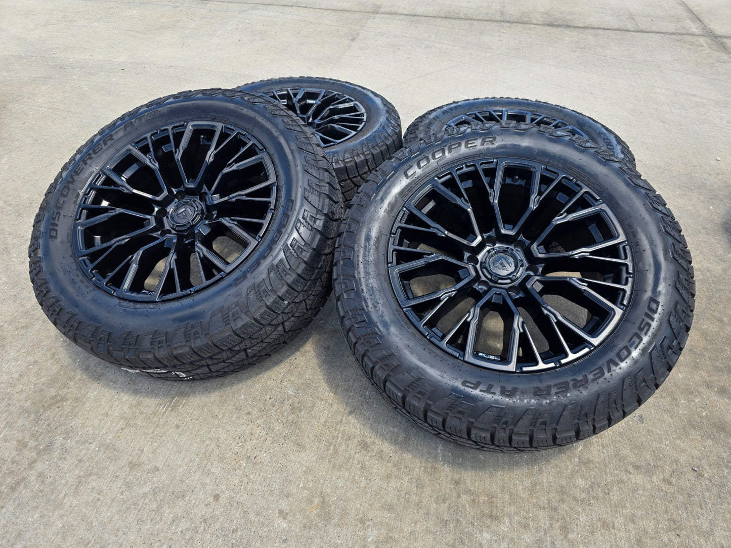 20x9 Fuel Rebar D847 Chevy Silverado RAM Tacoma wheels rims 6x139 6x5.5 tires
