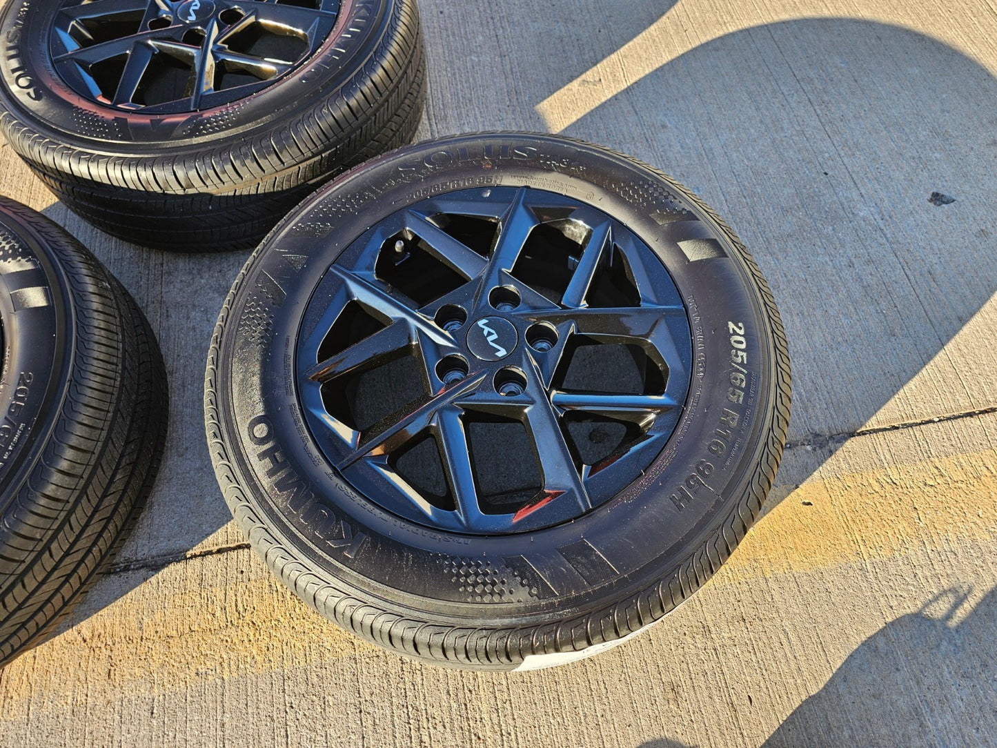16" Kia K4 K5 OEM wheel rim tire Stinger Forte Optima 2023 2024 2025 2026 NEW
