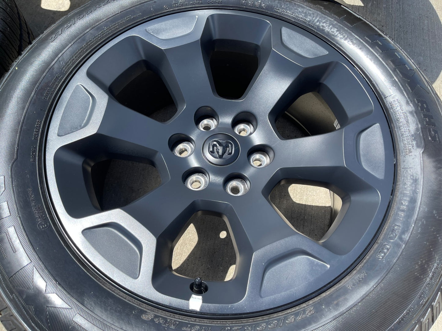 20" Dodge Ram 1500 OEM Laramie Black 2462 2680 wheels rims 2024 2025 2026 NEW