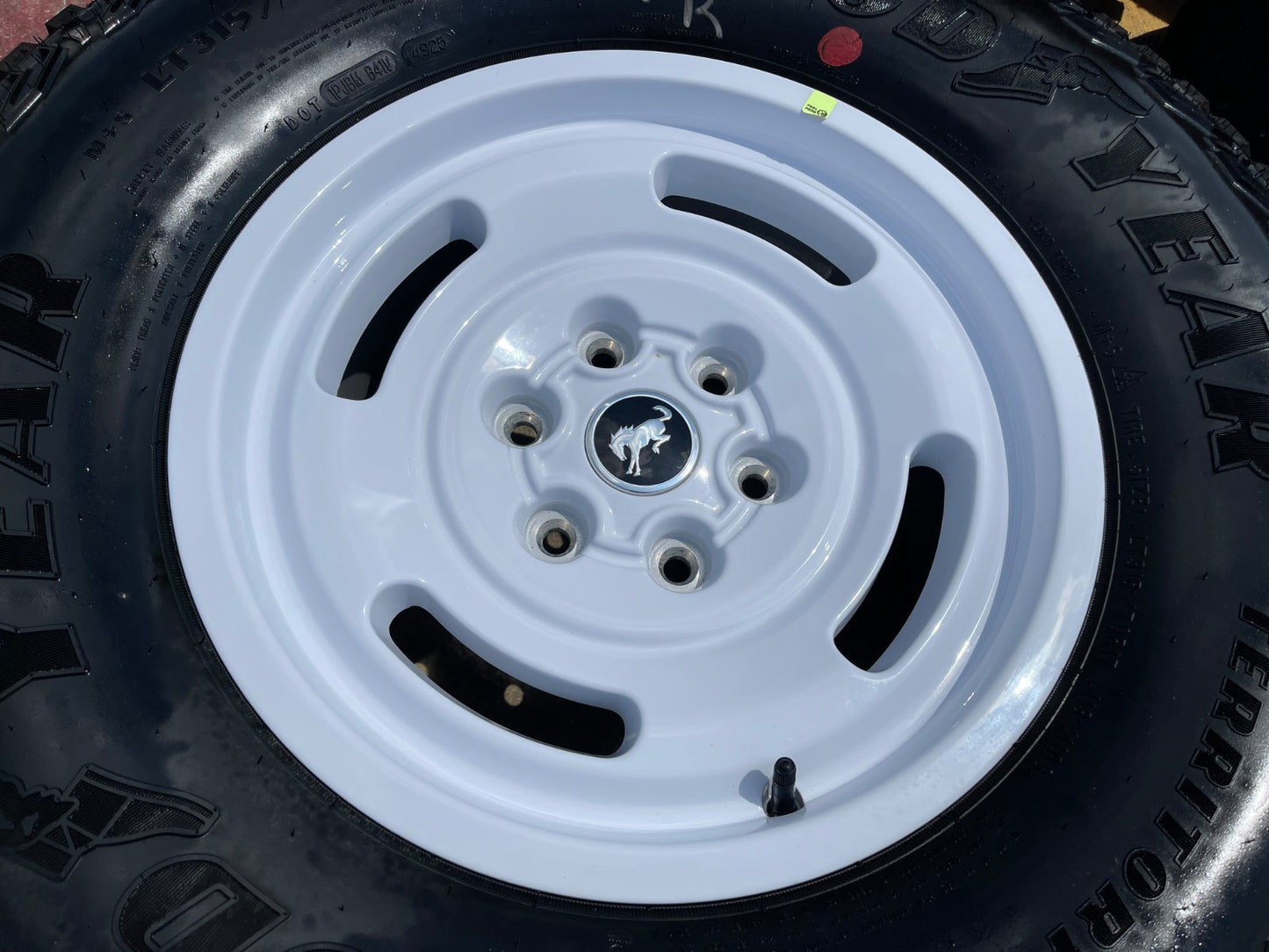 17" Ford Bronco HERITAGE Stroppe Edition 10463 OEM wheels rims white NEW 35"