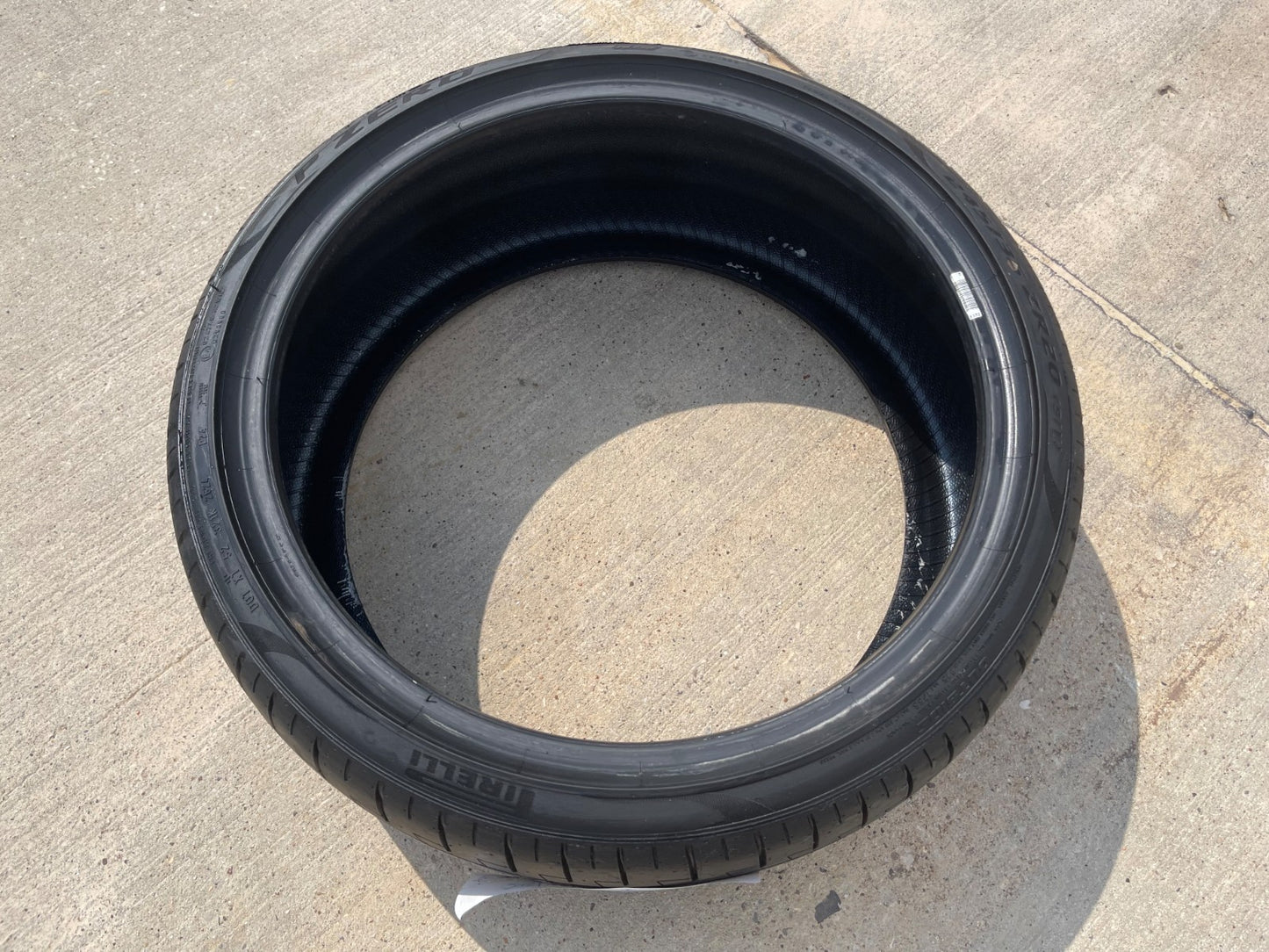 (1) 245/35/20 Pirelli P Zero tire 91Y M+S 245/35r20 NA1 NEW TAKE OFF!