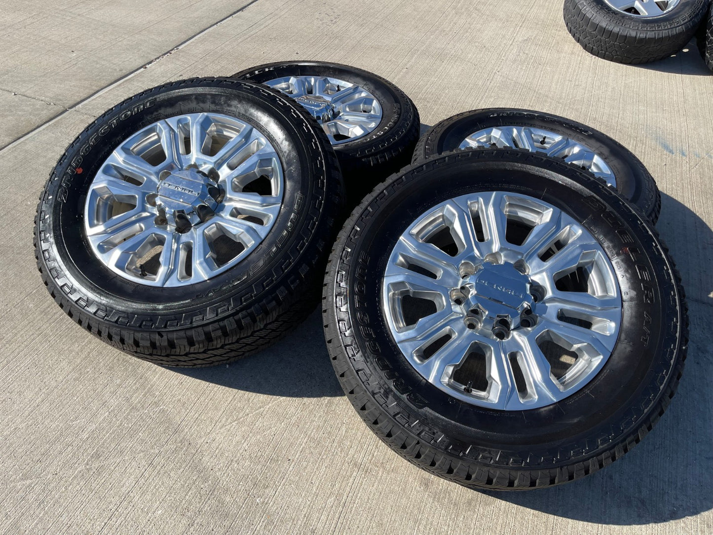 20" GMC Sierra Denali 2500 3500 OEM 5957 wheels rims tires DISCOUNTED