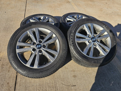 16" Hyundai Elantra Sonata OEM wheel rims 70902 Veloster tires