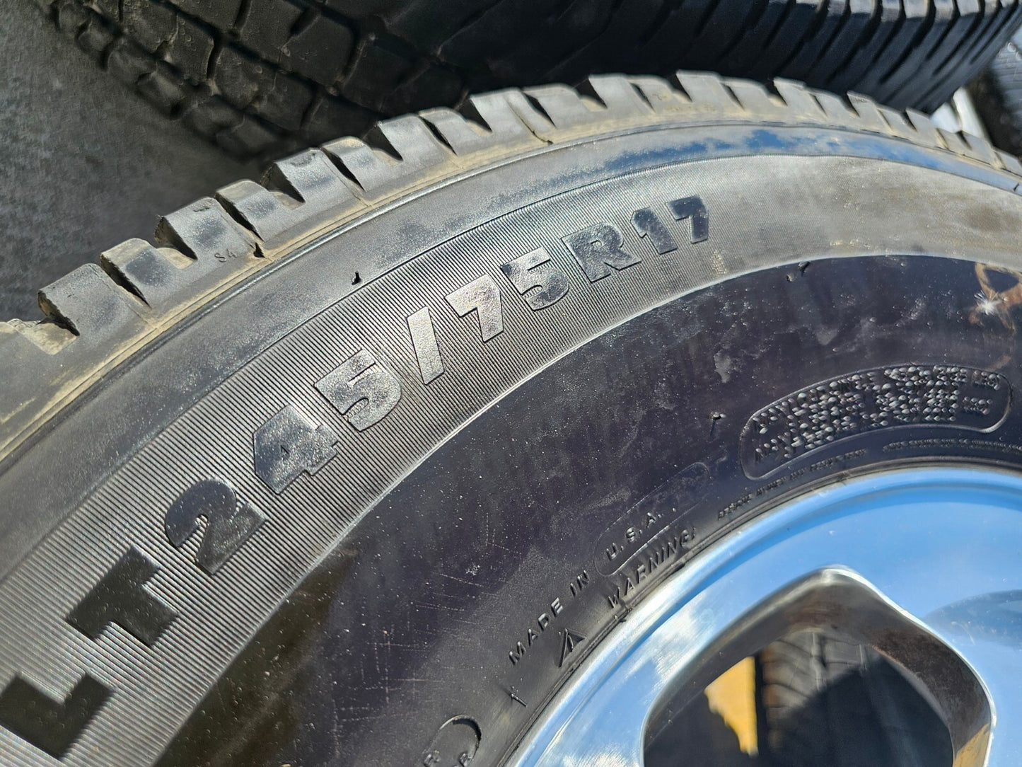 17" Ford F-350 Dually OEM 14077 14078 rims wheels 2023 2024 2025 MICHELIN