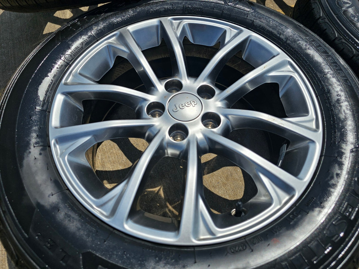 17" Jeep Cherokee wheels OEM rims Compass Renegade 9201 tires