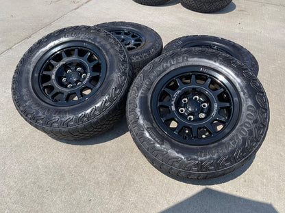 18" AEV SALTA GMC Sierra AT4X Chevy Silverado OEM rims wheels SET