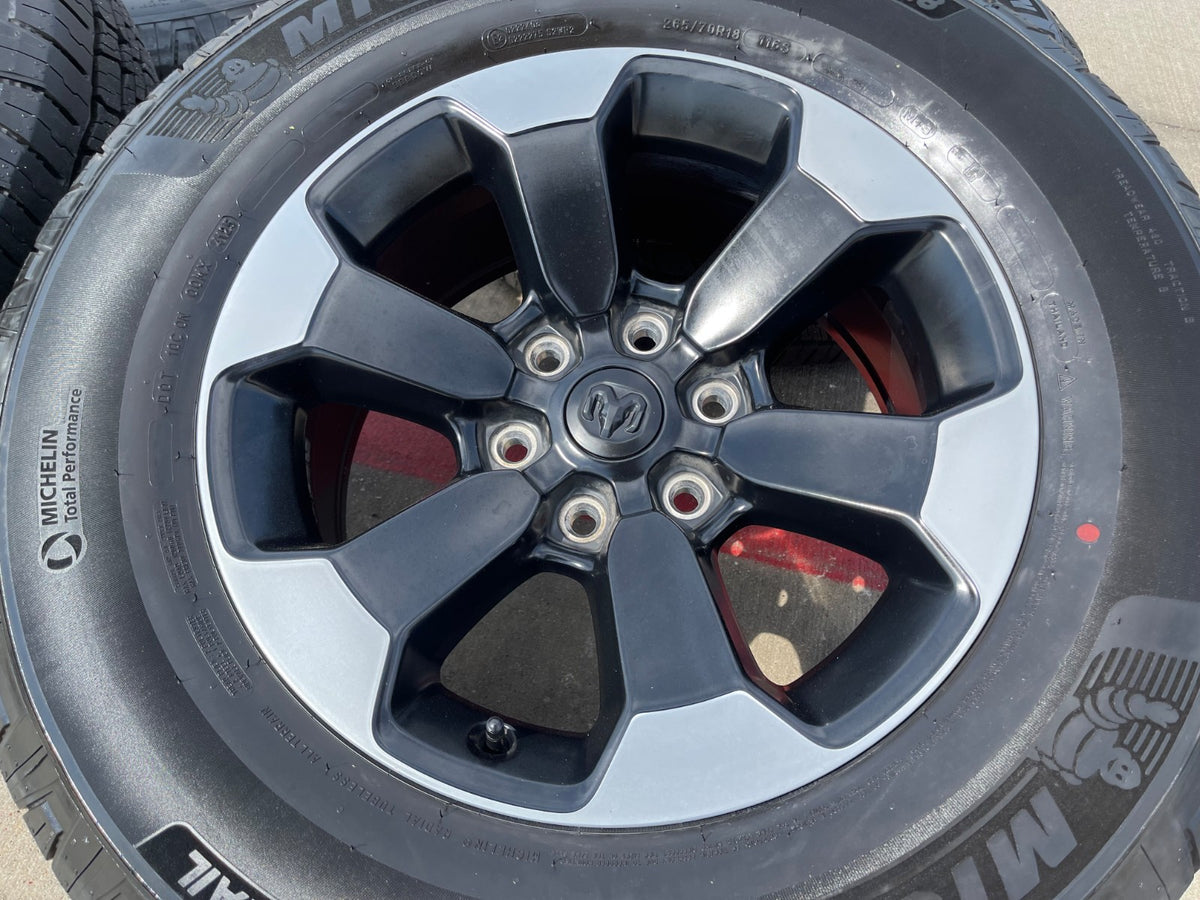 18" Dodge Ram 1500 Rebel Black OEM wheels rims 2671 2024 2025 2026 MICHELIN NEW