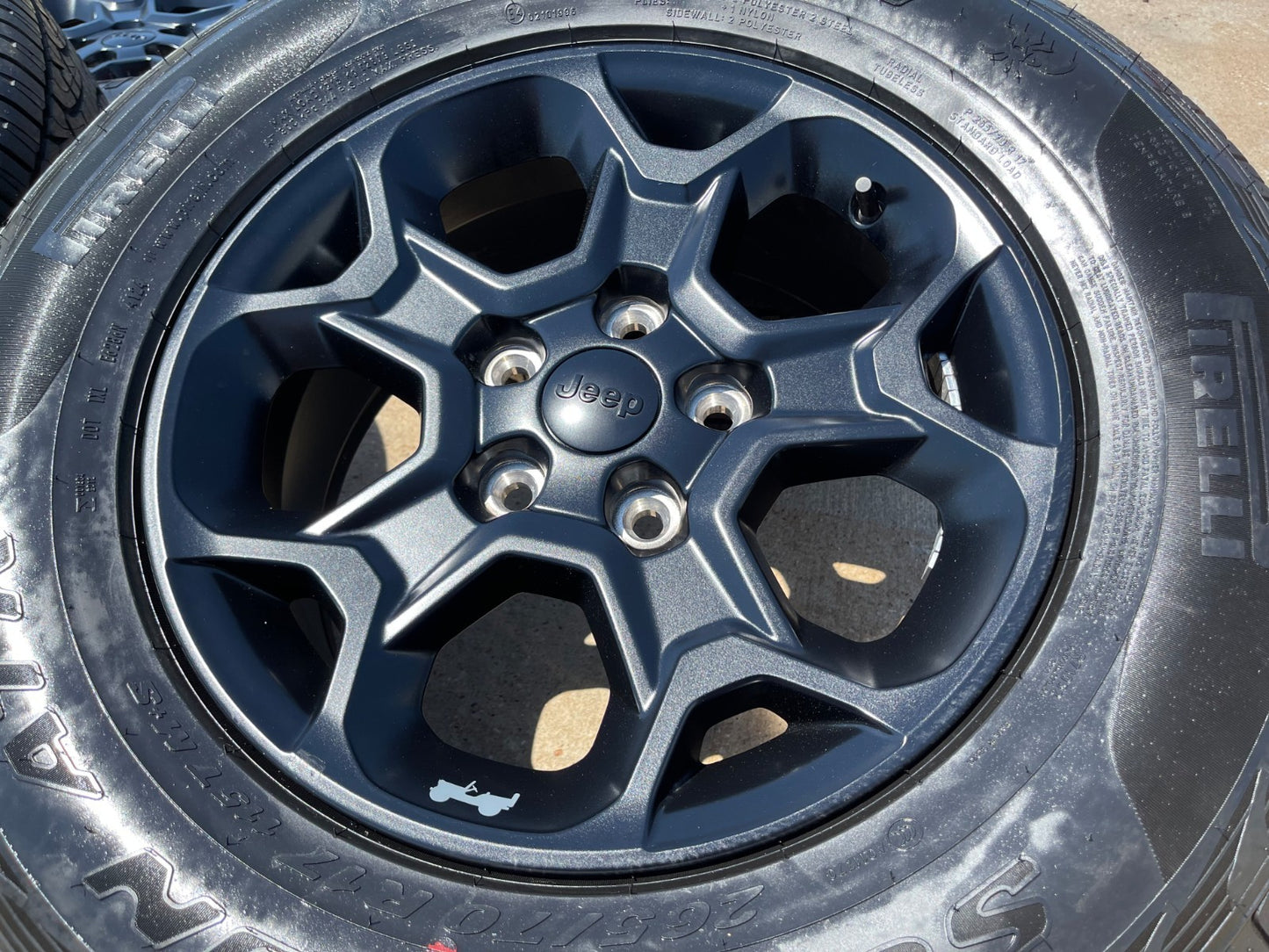 17" Jeep Wrangler Rubicon OEM wheels rims Gladiator 96832 9282 PIRELLI A/T NEW
