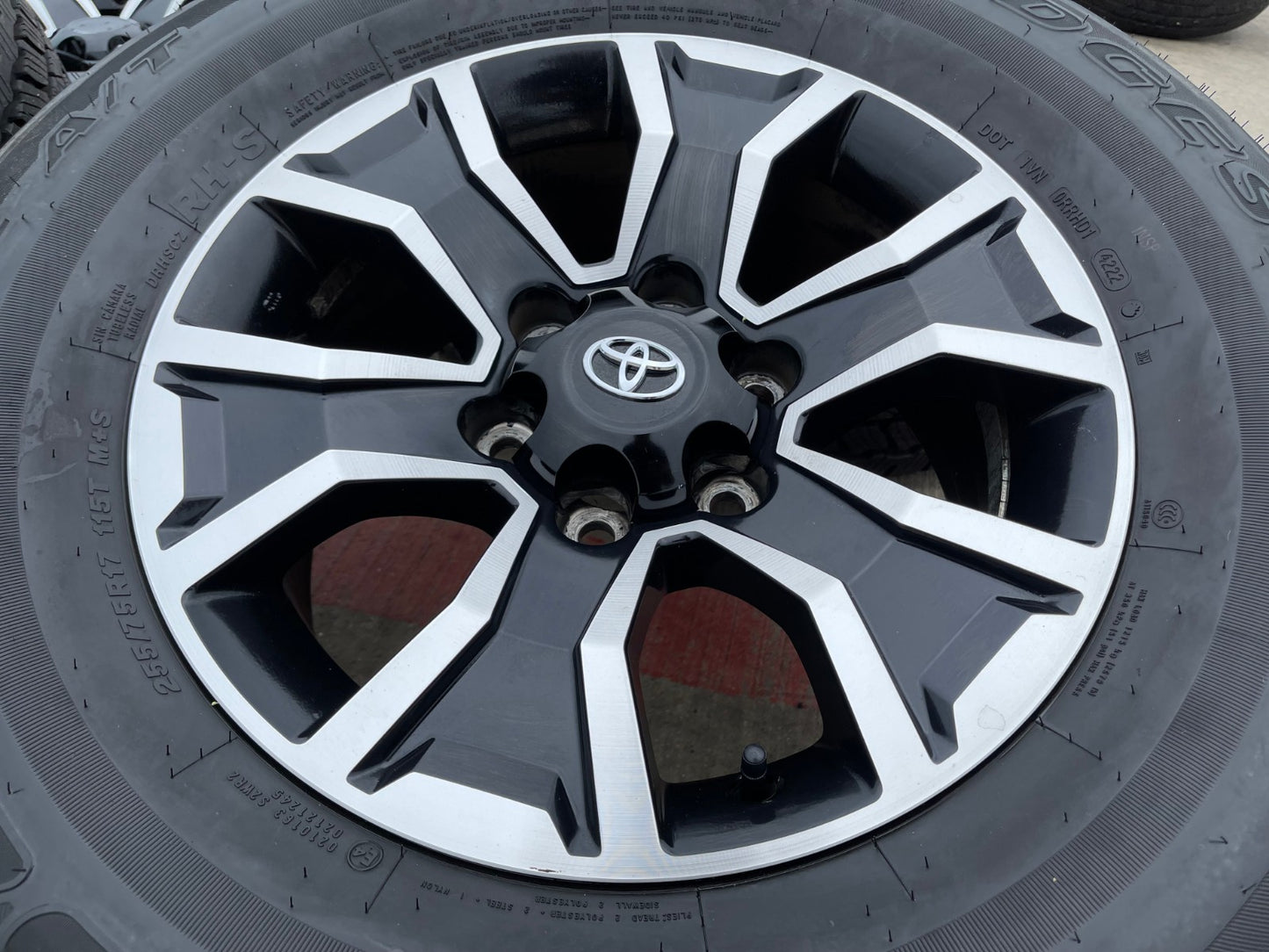 17" Toyota Tacoma 4Runner OEM wheels rims FJ 75259 NEW tires