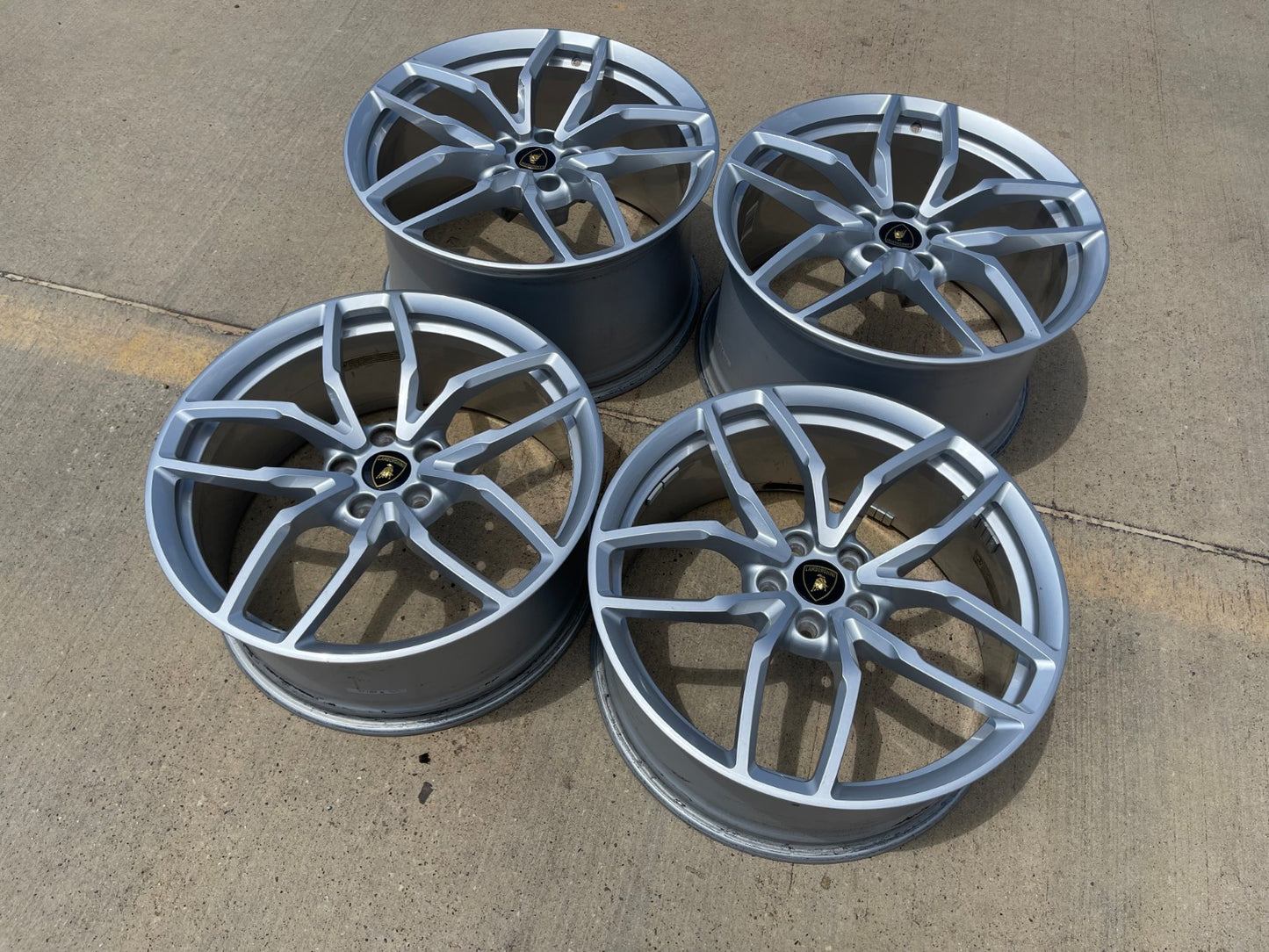 20" Lamborghini Huracan Mimas OEM wheels rims LP610-4 LP580 FORGED SET