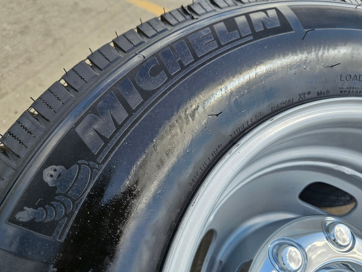 (6) 17" Ford F-350 Dually OEM rims wheels 3615 99016 tires SET MICHELIN M/S2 NEW
