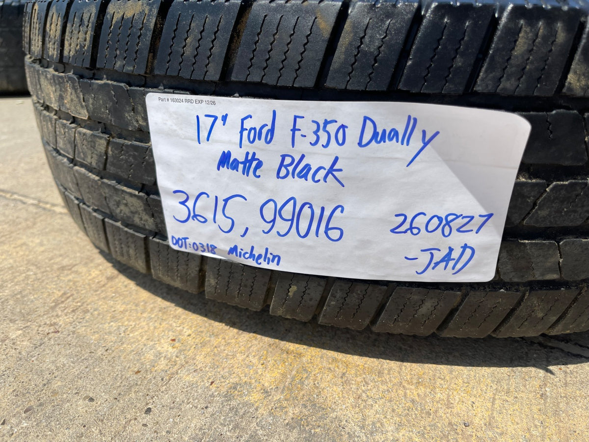 (1) 17" Chevy Silverado GMC Sierra 3500 Dually rim wheel OEM 8094 SINGLE