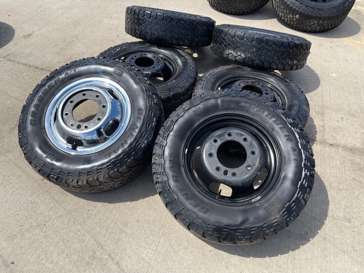 17" Dodge Ram 3500 Dually Laramie 8x200 wheels rims 2703 2704 OEM SET GENERAL