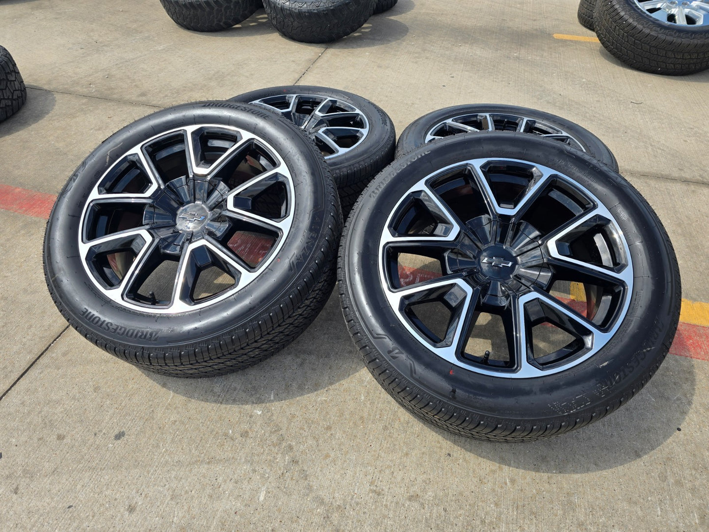 22" Chevy Tahoe Suburban RST OEM 14035 wheels rims Silverado 2025 2026 2027 NEW