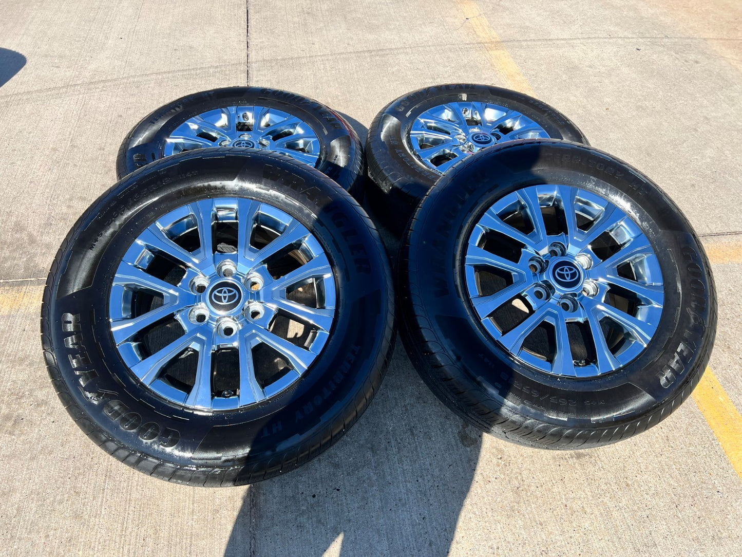 18" Toyota Tacoma LIMITED OEM chrome wheels rims 4260 4Runner 2024 2025 2026